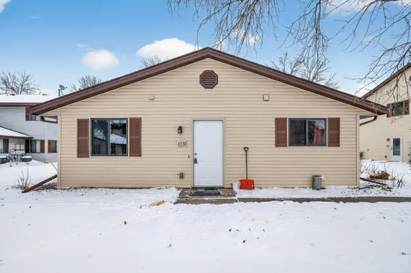 $149,900 | 6530 83rd Court North, Brooklyn Park, MN 55445