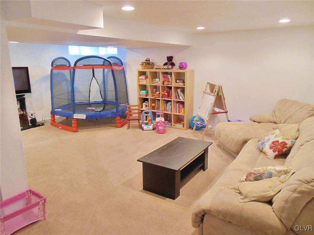 6 Lower Way Road Easton, PA 18045 - Photo 29 of 31 Gallery Image 29