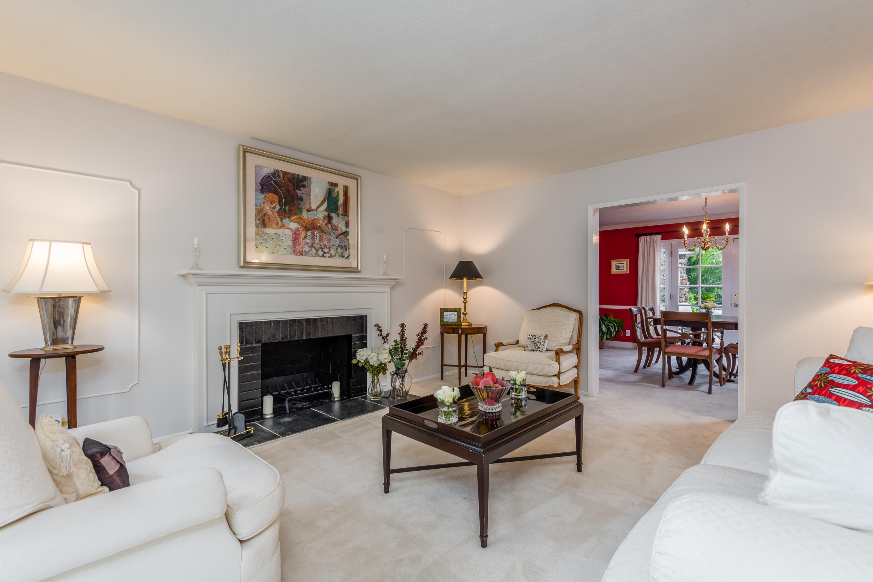 3735 Foothill Road Santa Barbara, CA 93105 - Photo 9 of 23 Living Room