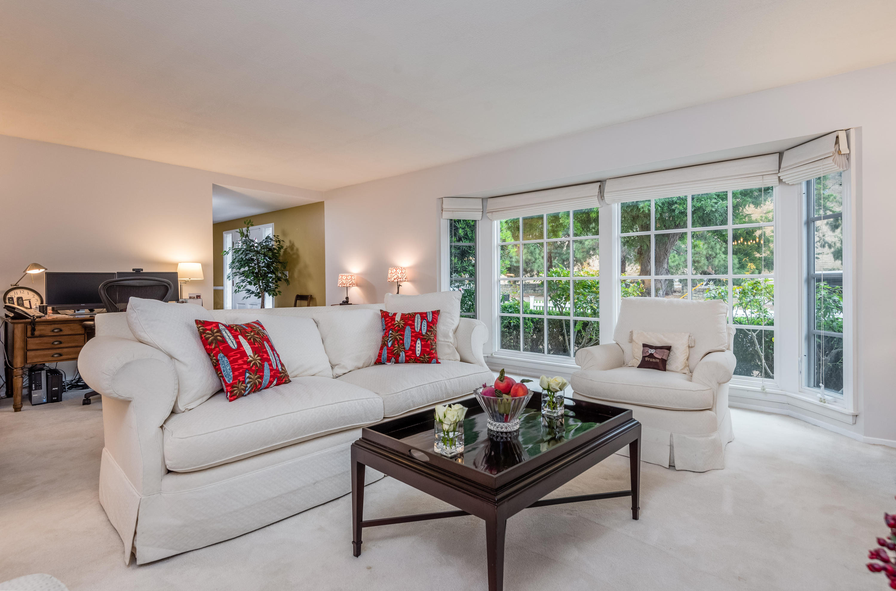 3735 Foothill Road Santa Barbara, CA 93105 - Photo 10 of 23 Living Room