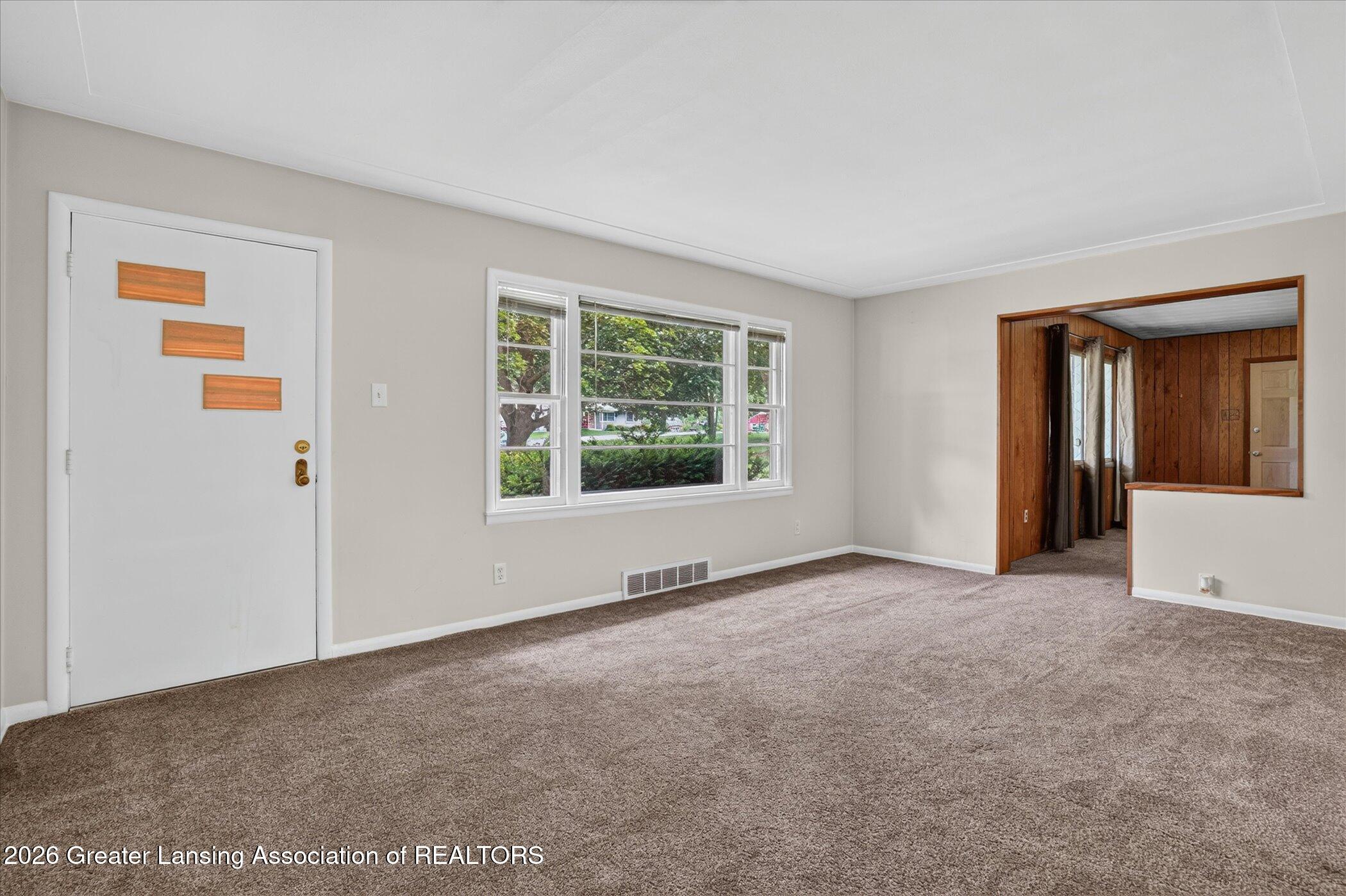 12419 East Greenfield Road Lansing, MI 48917 - Photo 9 of 46 09-12419-E-Greenfield-Rd-Lansing-WindowS