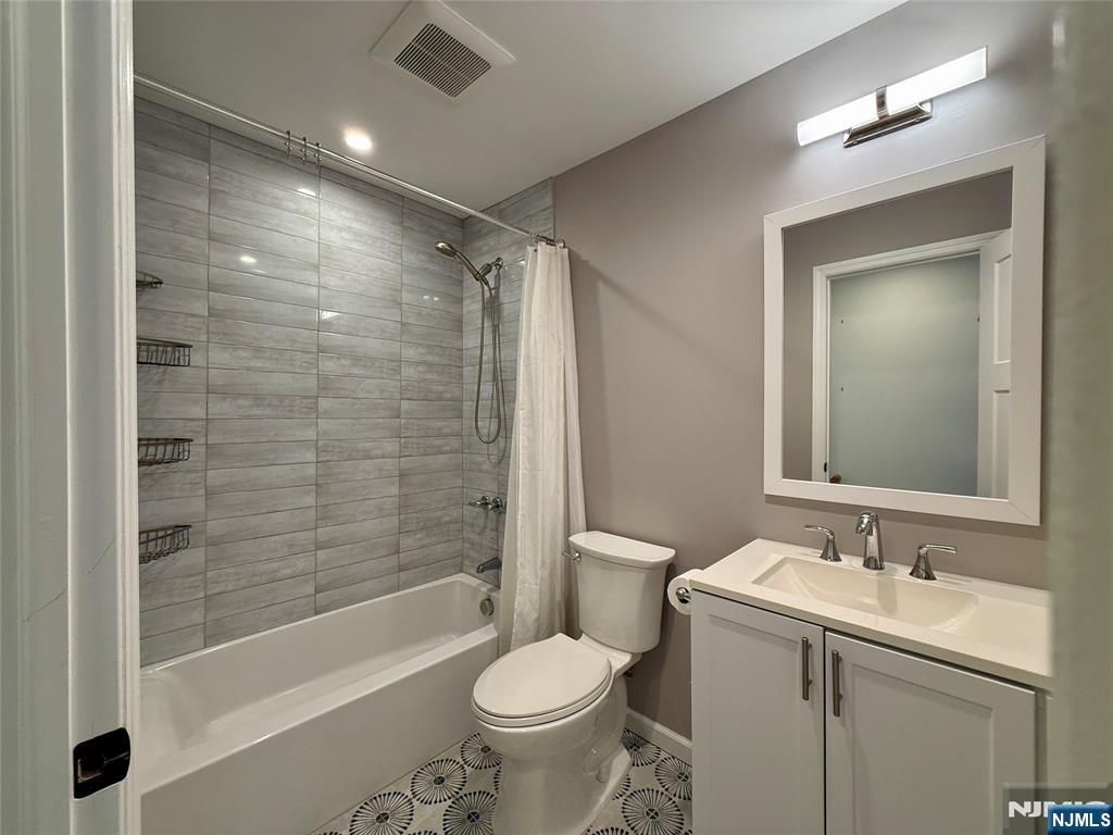 36 Kinderkamack Road Hillsdale, NJ 07642 - Photo 15 of 23