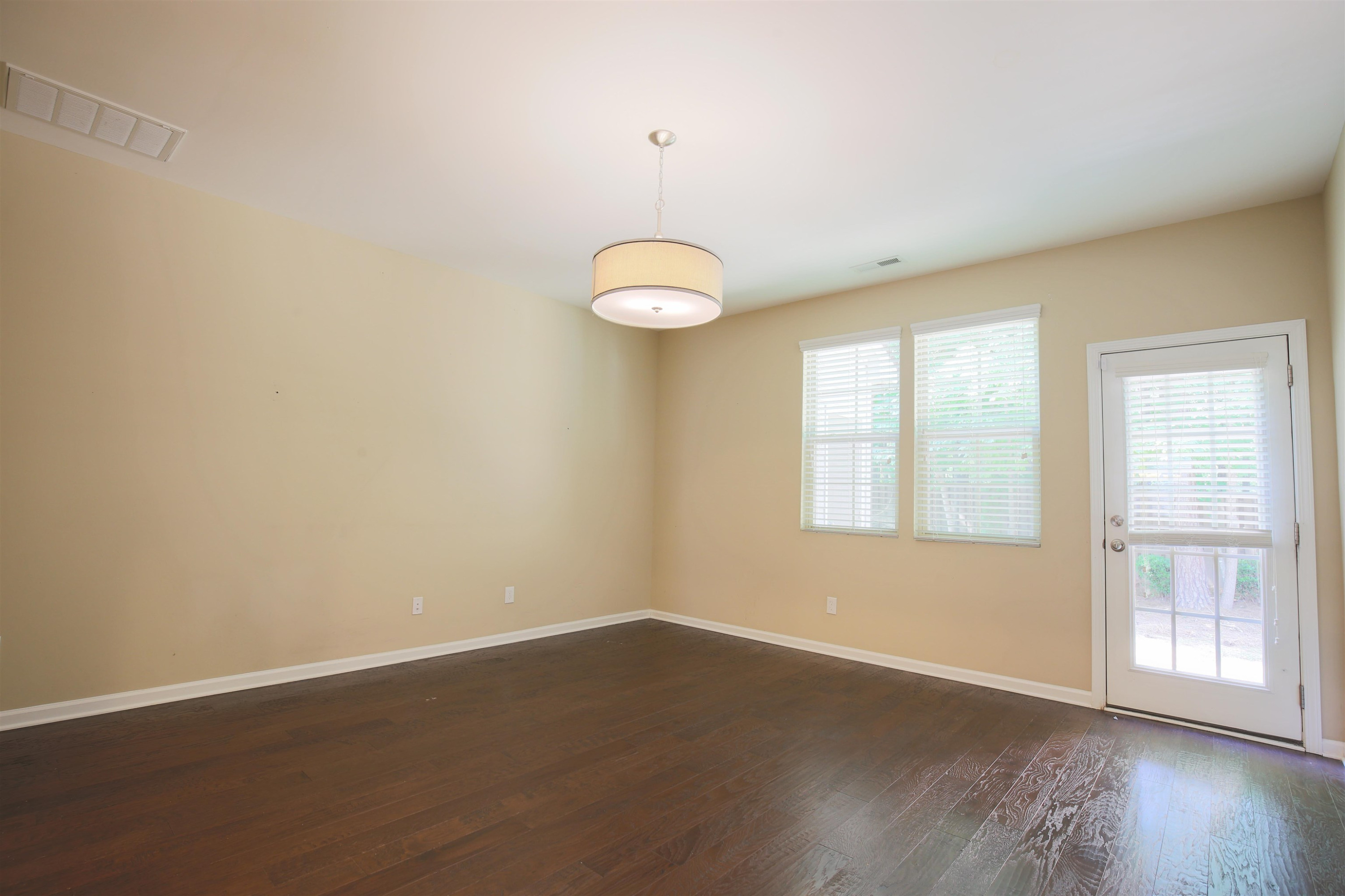 696 Wickham Ridge Road Apex, NC 27539 - Photo 5 of 26 Photo 5