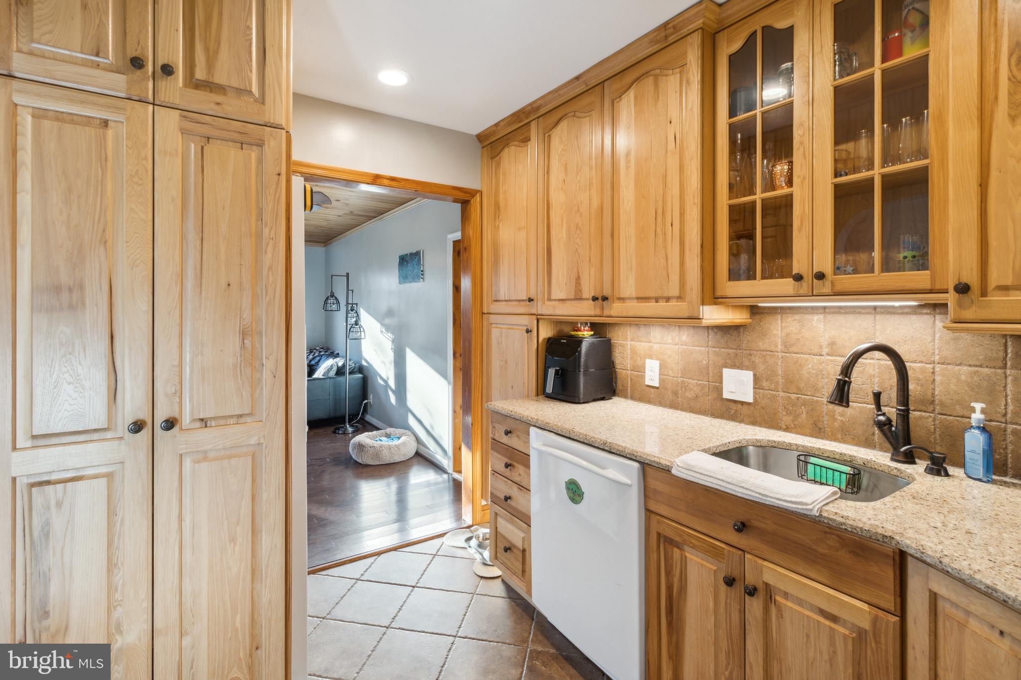 6306 South Orchard Road Linthicum, MD 21090 - Photo 10 of 28 Gallery Image 10