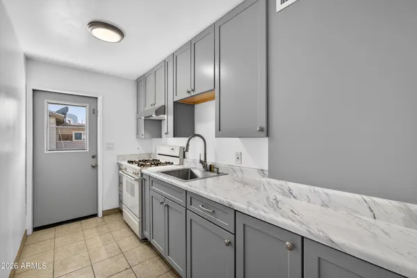 $1,200 | 444 South Bellview, Mesa, AZ 85204
