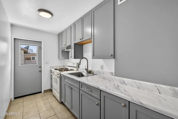 $1,175 | 446 South Bellview, Mesa, AZ 85204