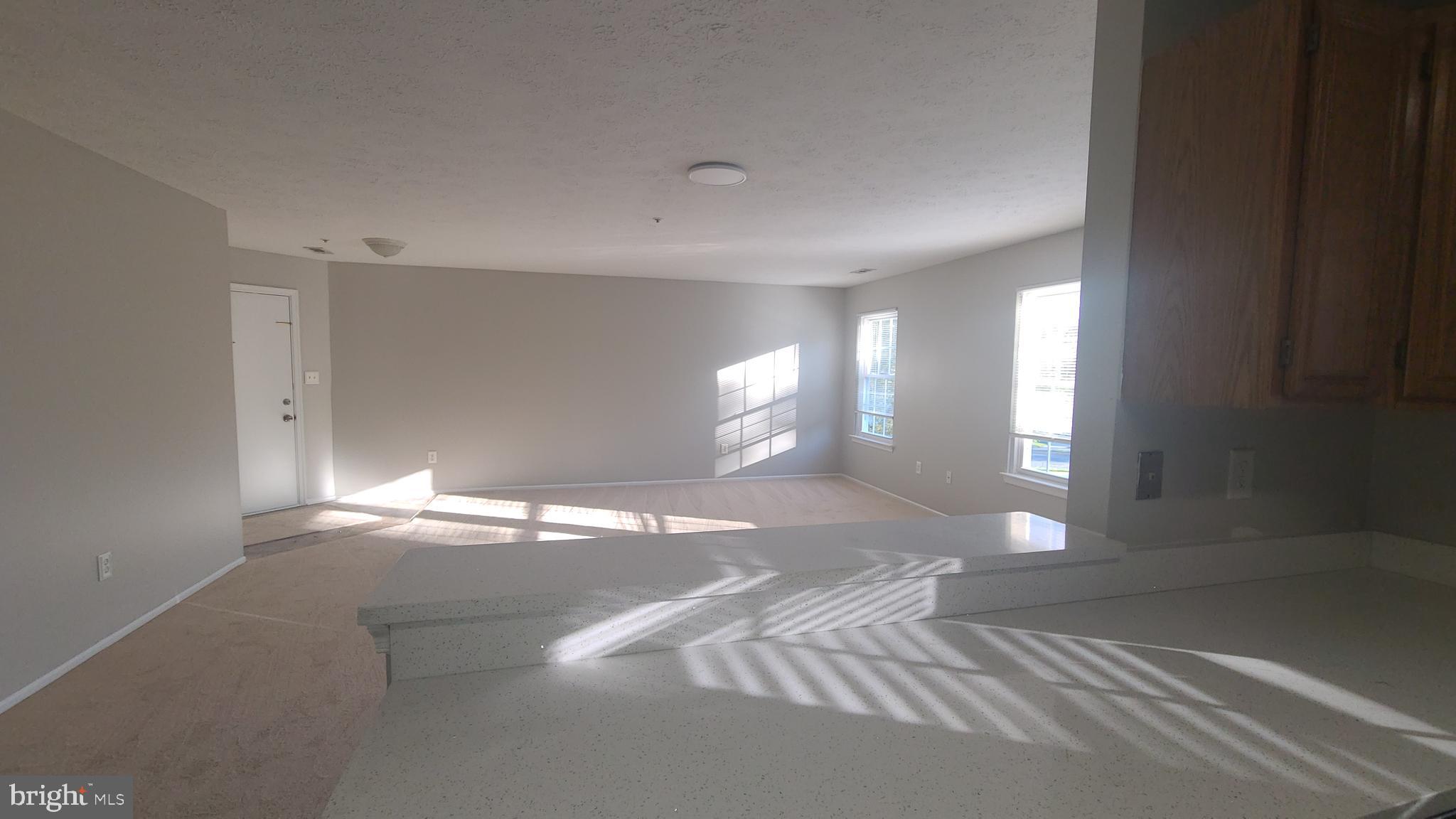 49 Bridle Lane, Unit 55 Nottingham, MD 21236 - Photo 3 of 17 a view of entryway