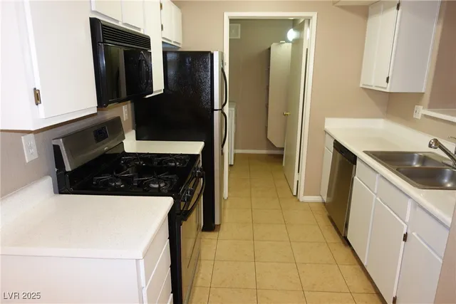 $1,300 | 7885 West Flamingo Road, Unit 1024, Las Vegas, NV 89147