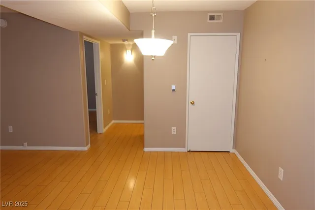 $1,300 | 7885 West Flamingo Road, Unit 1024, Las Vegas, NV 89147