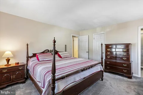 $725,000 | 22 Cullinan Drive, Gaithersburg, MD 20878