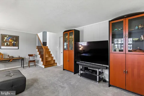 $725,000 | 22 Cullinan Drive, Gaithersburg, MD 20878