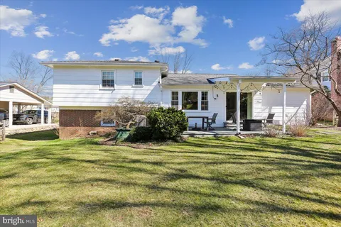$725,000 | 22 Cullinan Drive, Gaithersburg, MD 20878