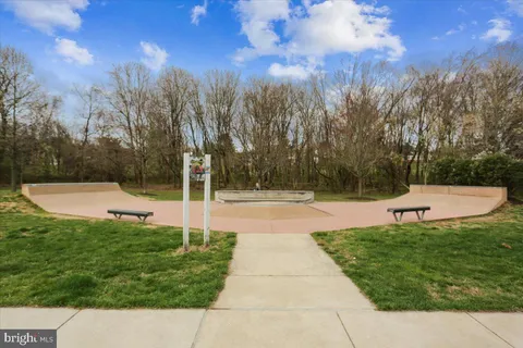 $725,000 | 22 Cullinan Drive, Gaithersburg, MD 20878