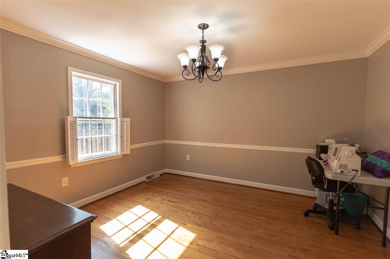 603 Stone Ridge Road Greer, SC 29650 - Photo 4 of 31 Gallery Image 4