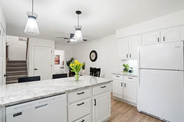 $319,900 | 8179 Forest Hills Circle, Franklin, WI 53132