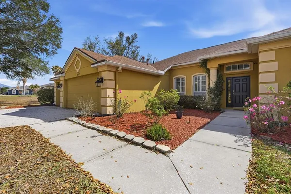 $3,500 | 12329 Creek Edge Drive, Riverview, FL 33579