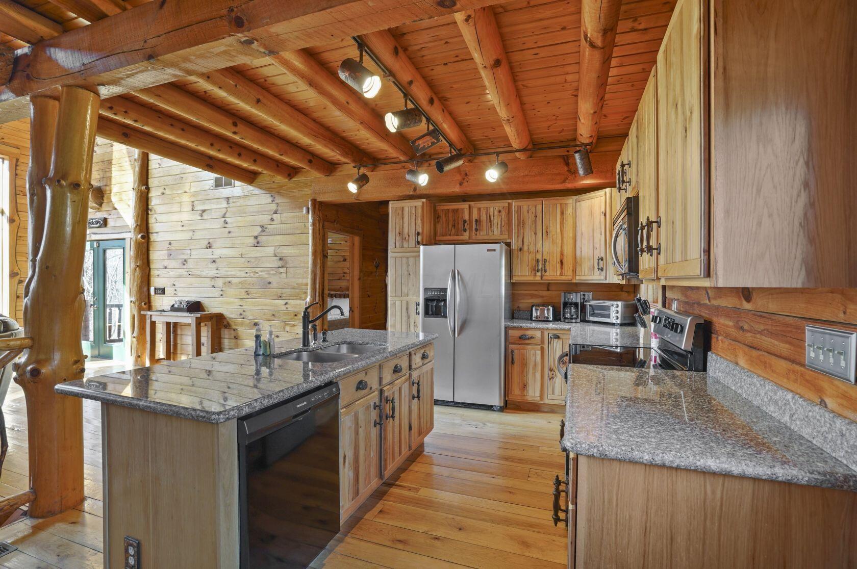 37121 Scout Road Logan, OH 43138 - Photo 11 of 49 Firefly-Retreat-6387