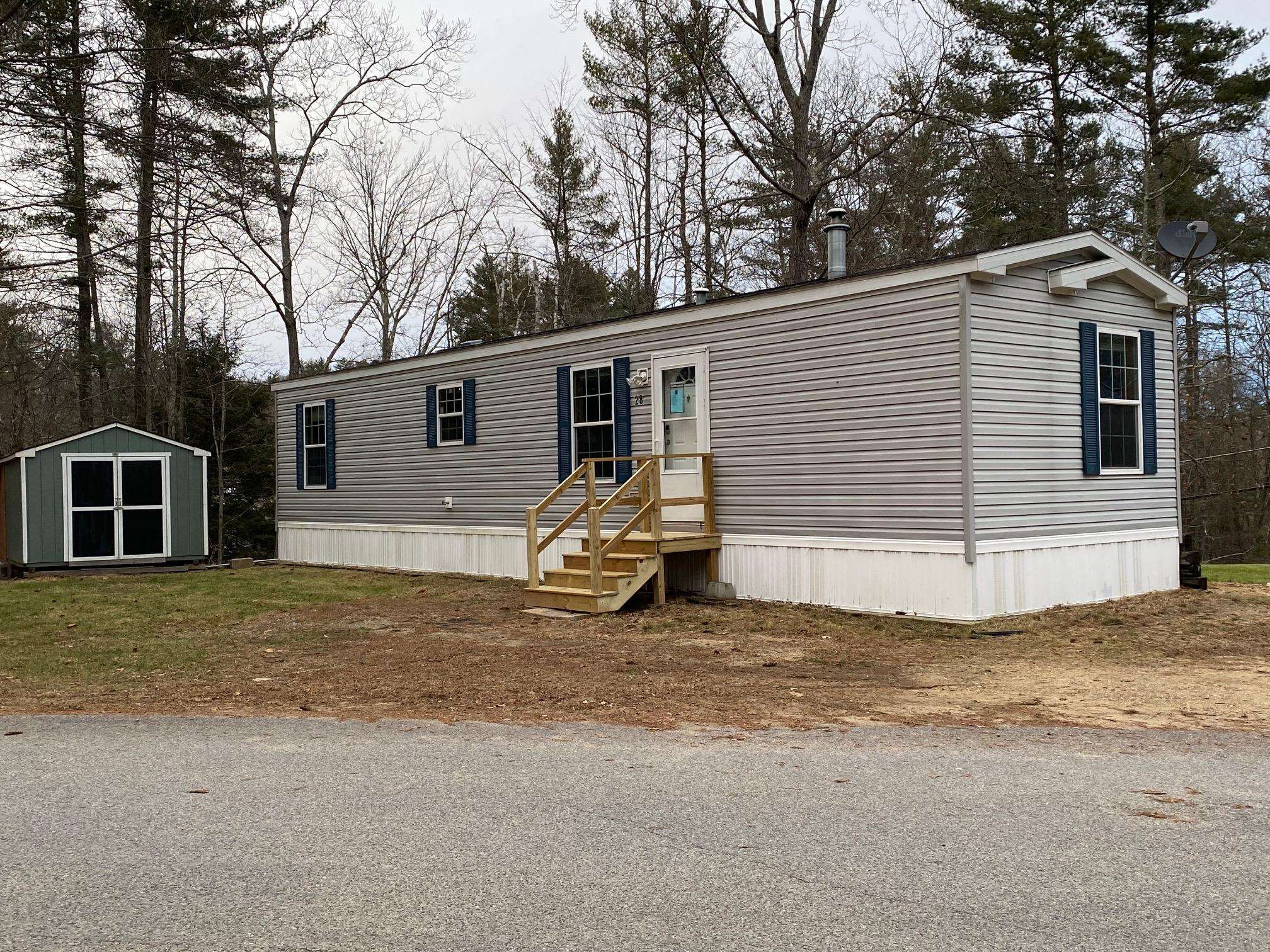 28 Roberts Road Barrington, NH 03825 - Photo 1 of 21 Gallery Image 1