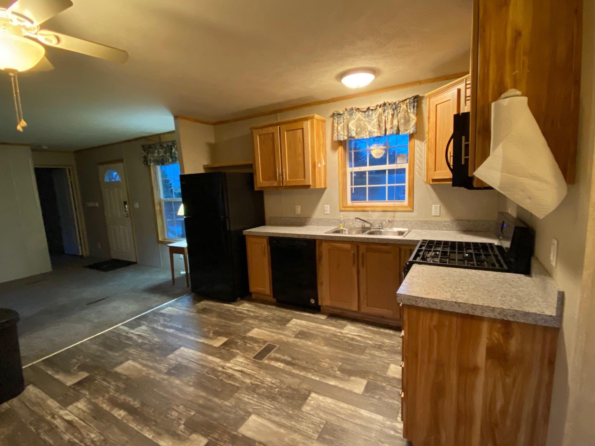 28 Roberts Road Barrington, NH 03825 - Photo 8 of 21 Gallery Image 8