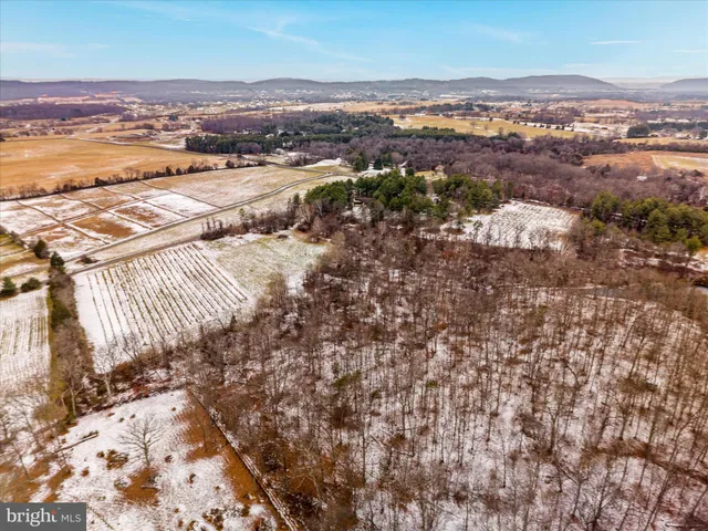 $1,600,000 | 43301 Spinks Ferry Road, Leesburg, VA 20176