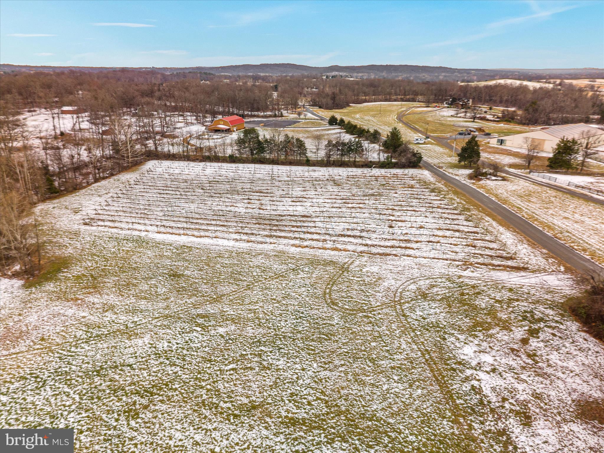 43301 Spinks Ferry Road Leesburg, VA 20176 - Photo 89 of 102 an aerial view of residential houses with outdoor space