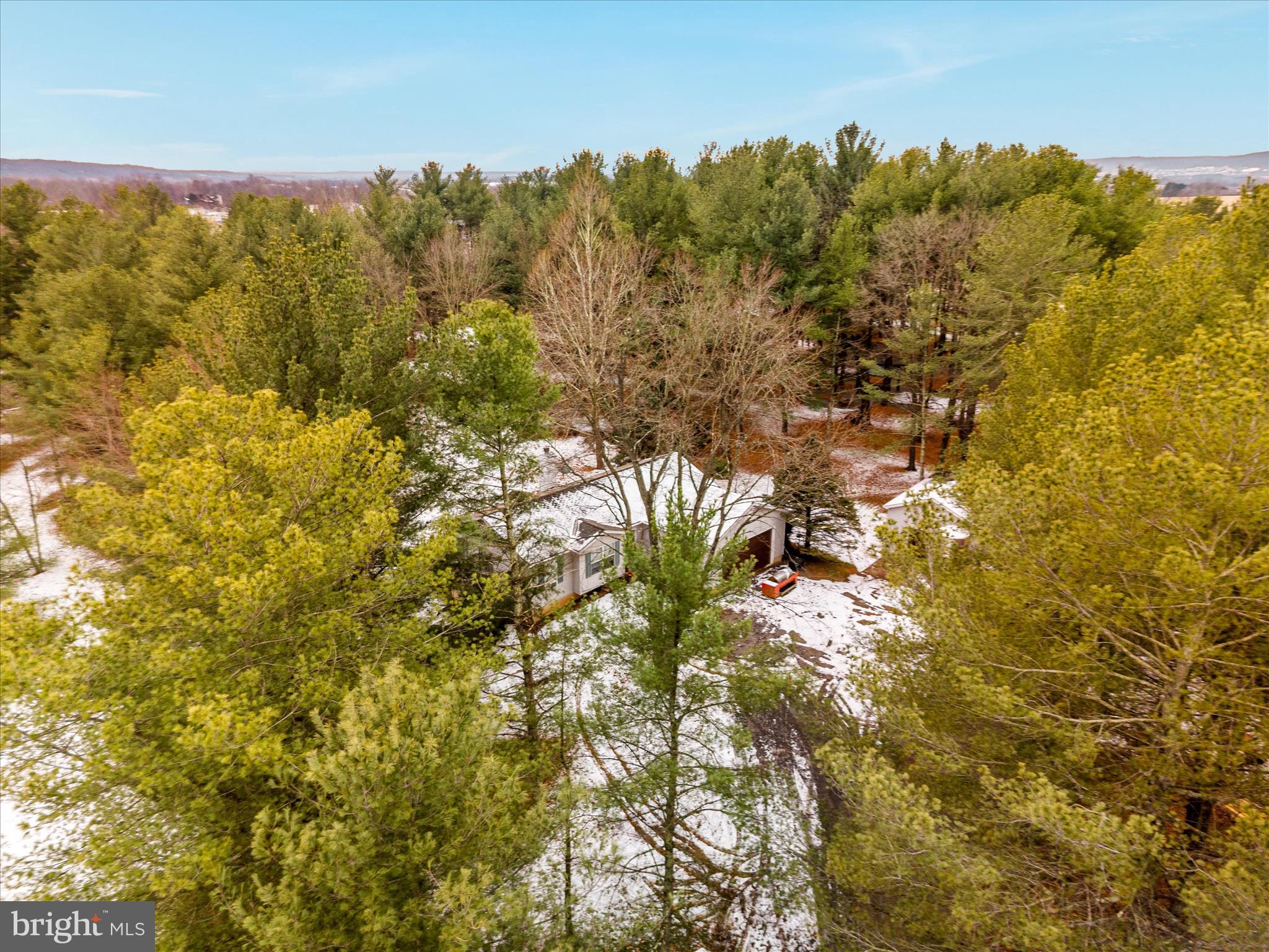 43301 Spinks Ferry Road Leesburg, VA 20176 - Photo 93 of 102 DJI_20251217141428_0168_D_43301 Spinks Ferry Rd -