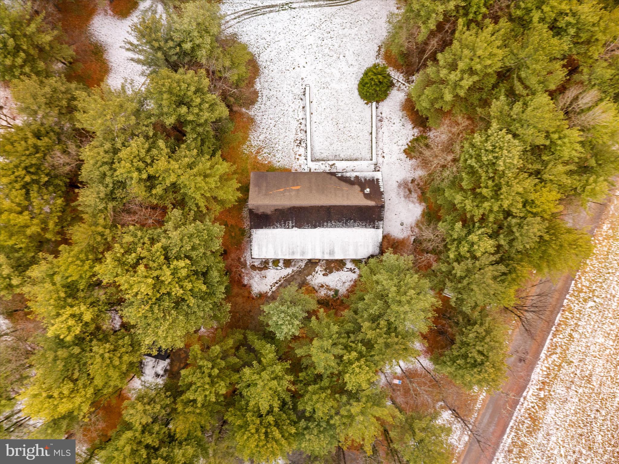 43301 Spinks Ferry Road Leesburg, VA 20176 - Photo 95 of 102 DJI_20251217141552_0172_D_43301 Spinks Ferry Rd -