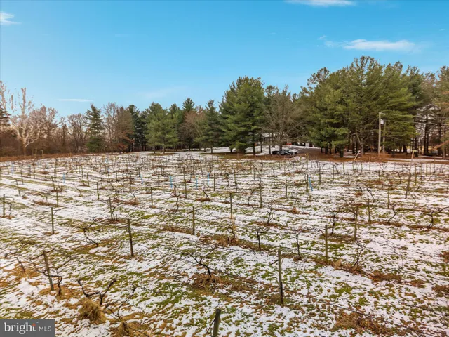 $1,600,000 | 43301 Spinks Ferry Road, Leesburg, VA 20176