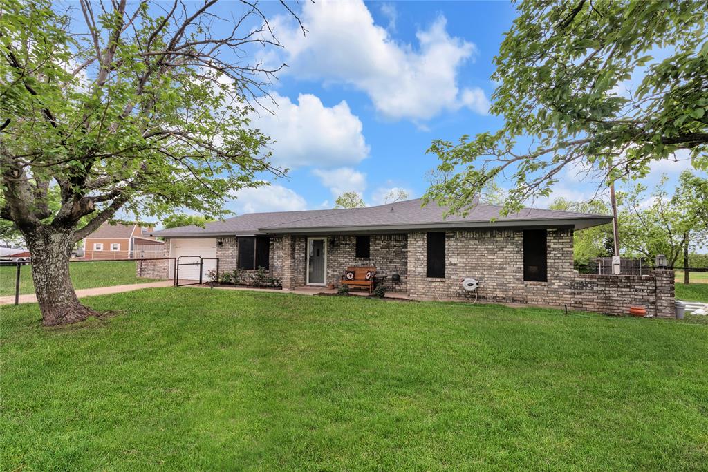 2321 County Road 2360 Decatur, TX 76234 - Photo 27 of 30