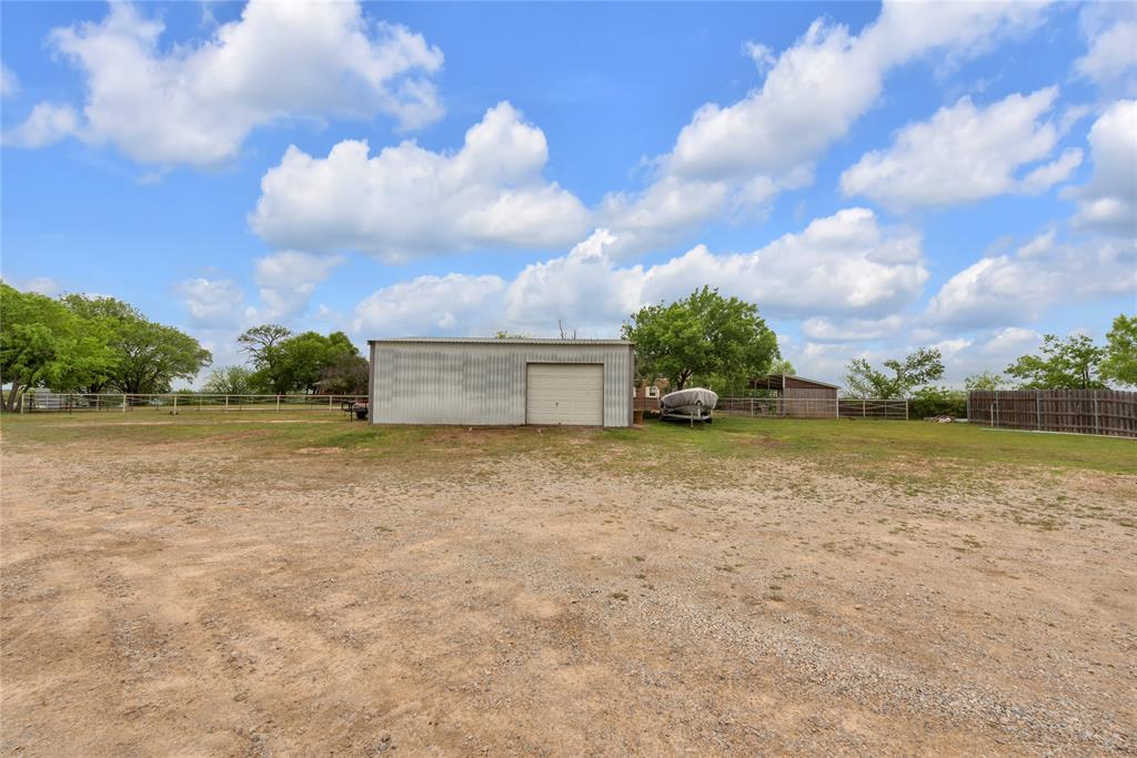 2321 County Road 2360 Decatur, TX 76234 - Photo 29 of 30