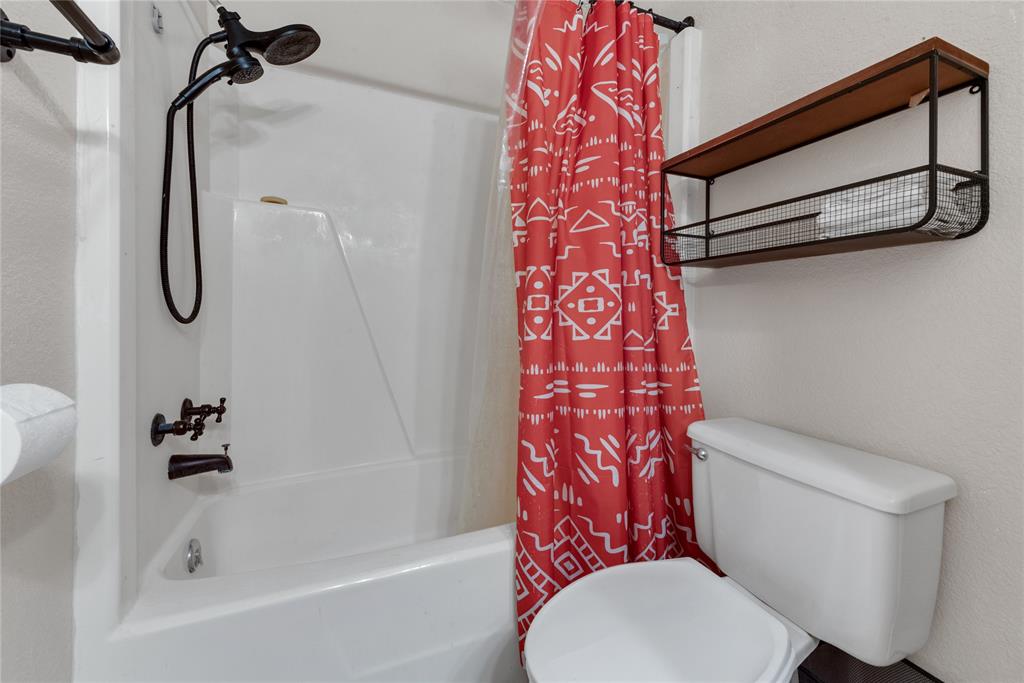 2321 County Road 2360 Decatur, TX 76234 - Photo 10 of 30