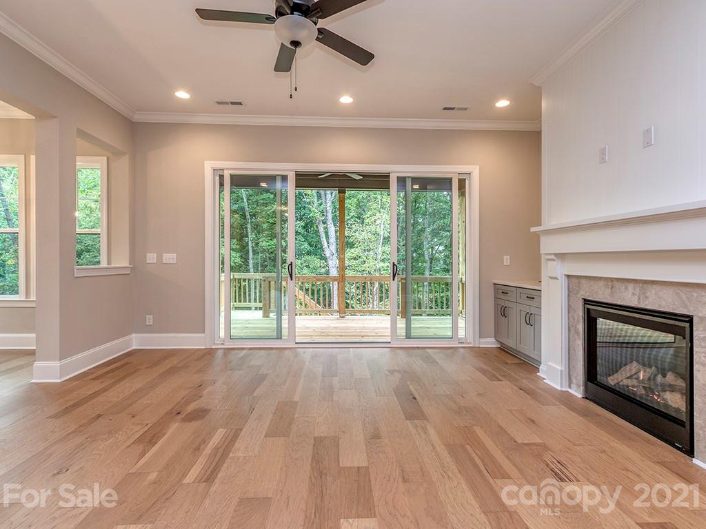 655 Highland Ridge Point Lake Wylie, SC 29710 - Photo 8 of 47 Gallery Image 8