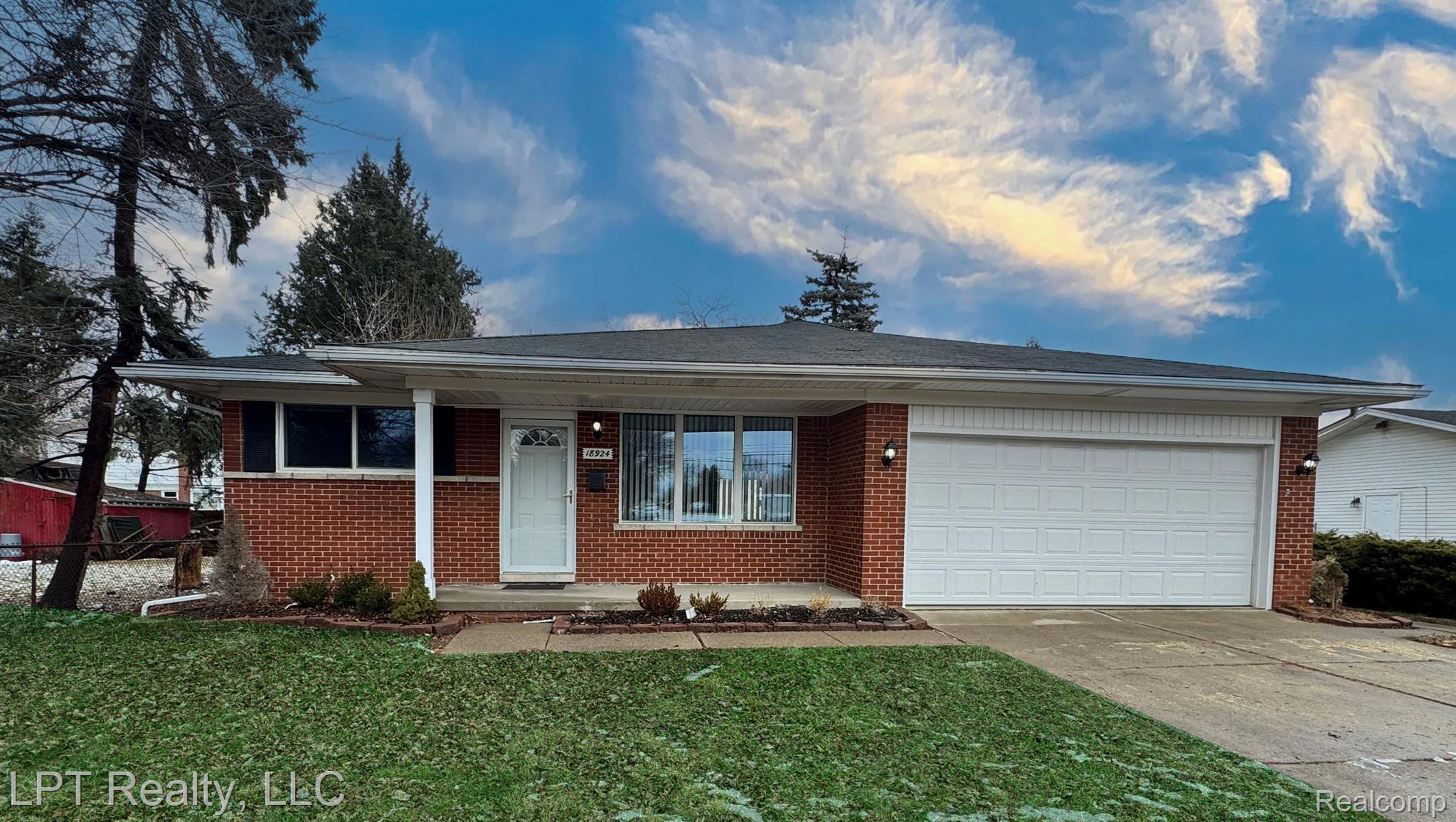 18924 Goddard Road Allen Park, MI 48101 - Photo 1 of 26