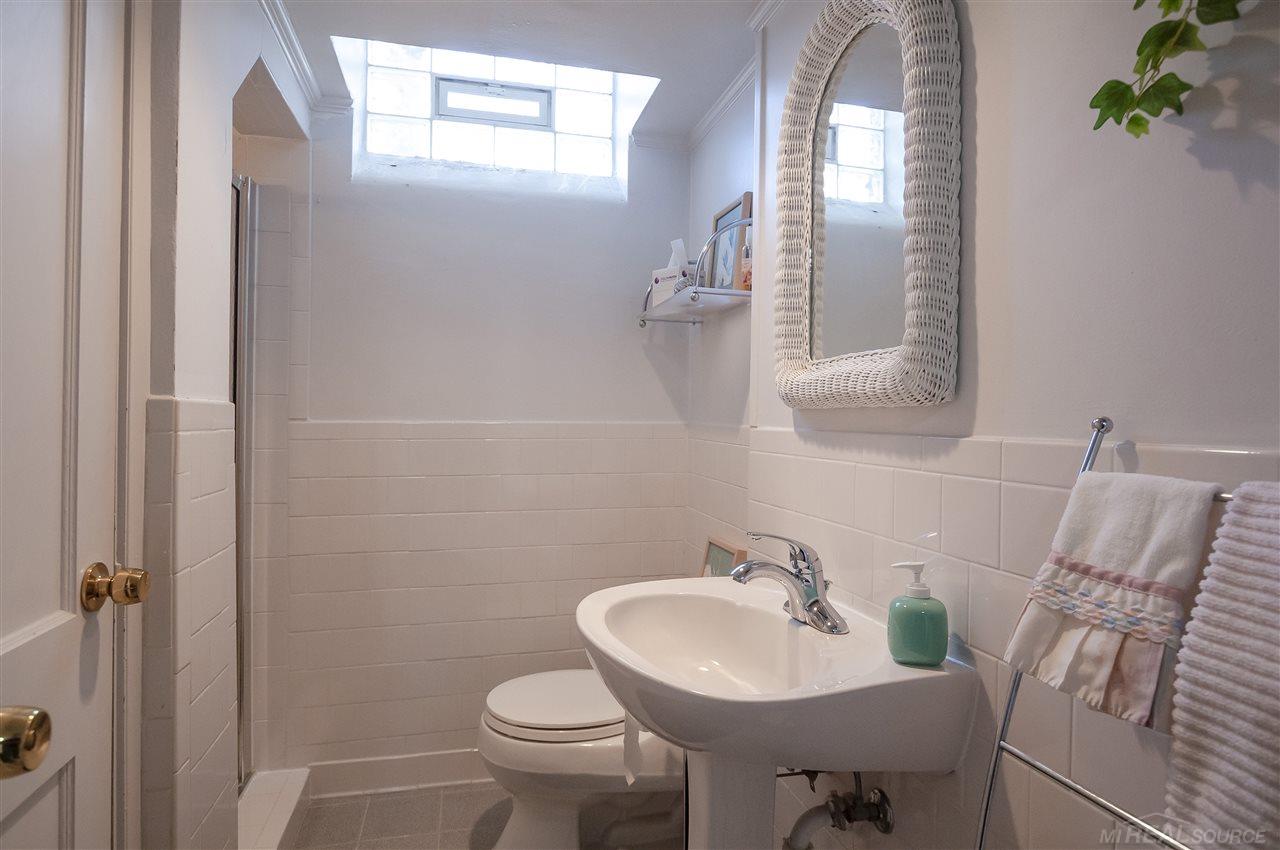 1415 South Renaud Road Grosse Pointe Woods, MI 48236 - Photo 53 of 65