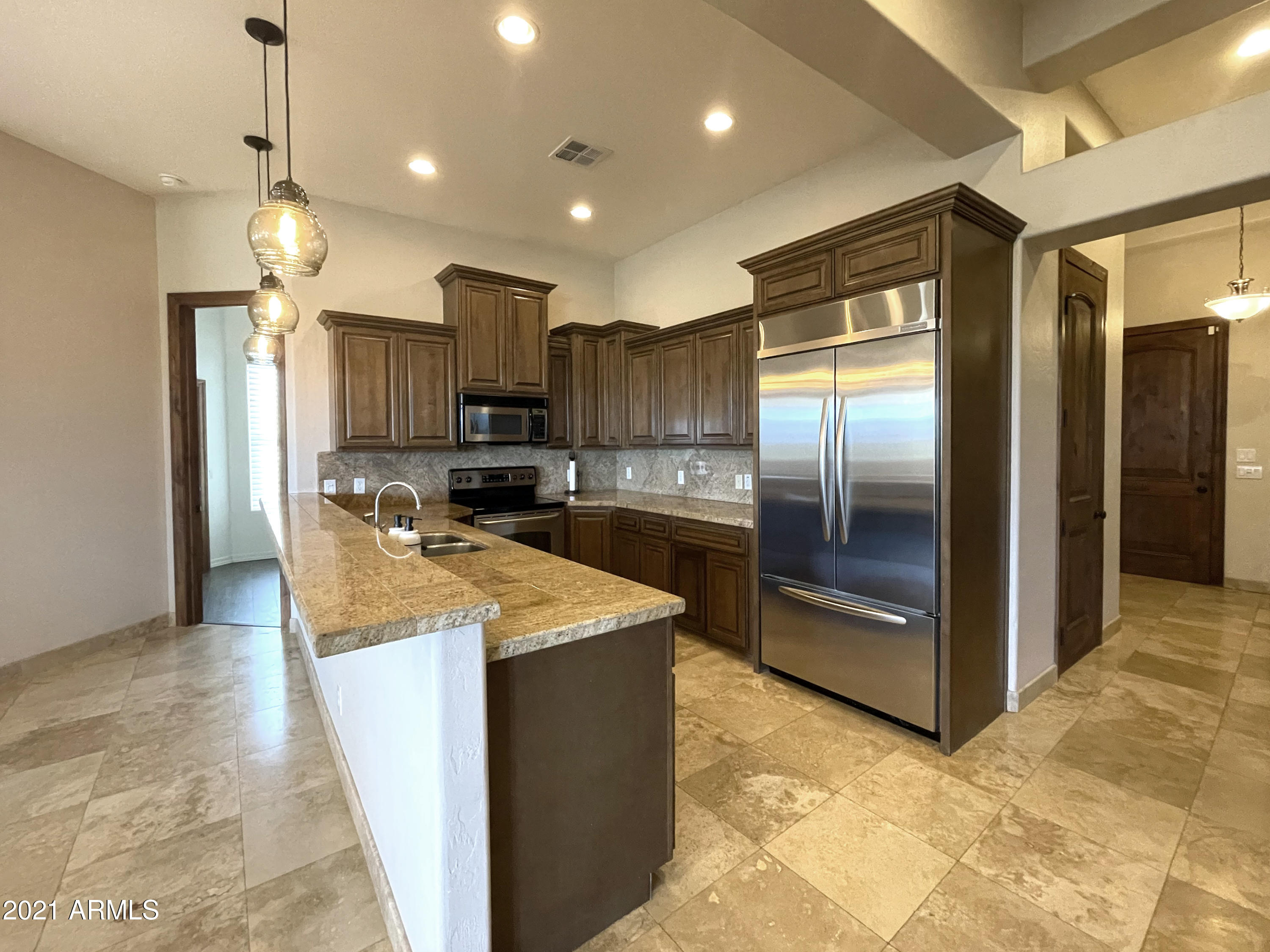 9726 North 3rd Drive Phoenix, AZ 85021 - Photo 11 of 35 Kitchen