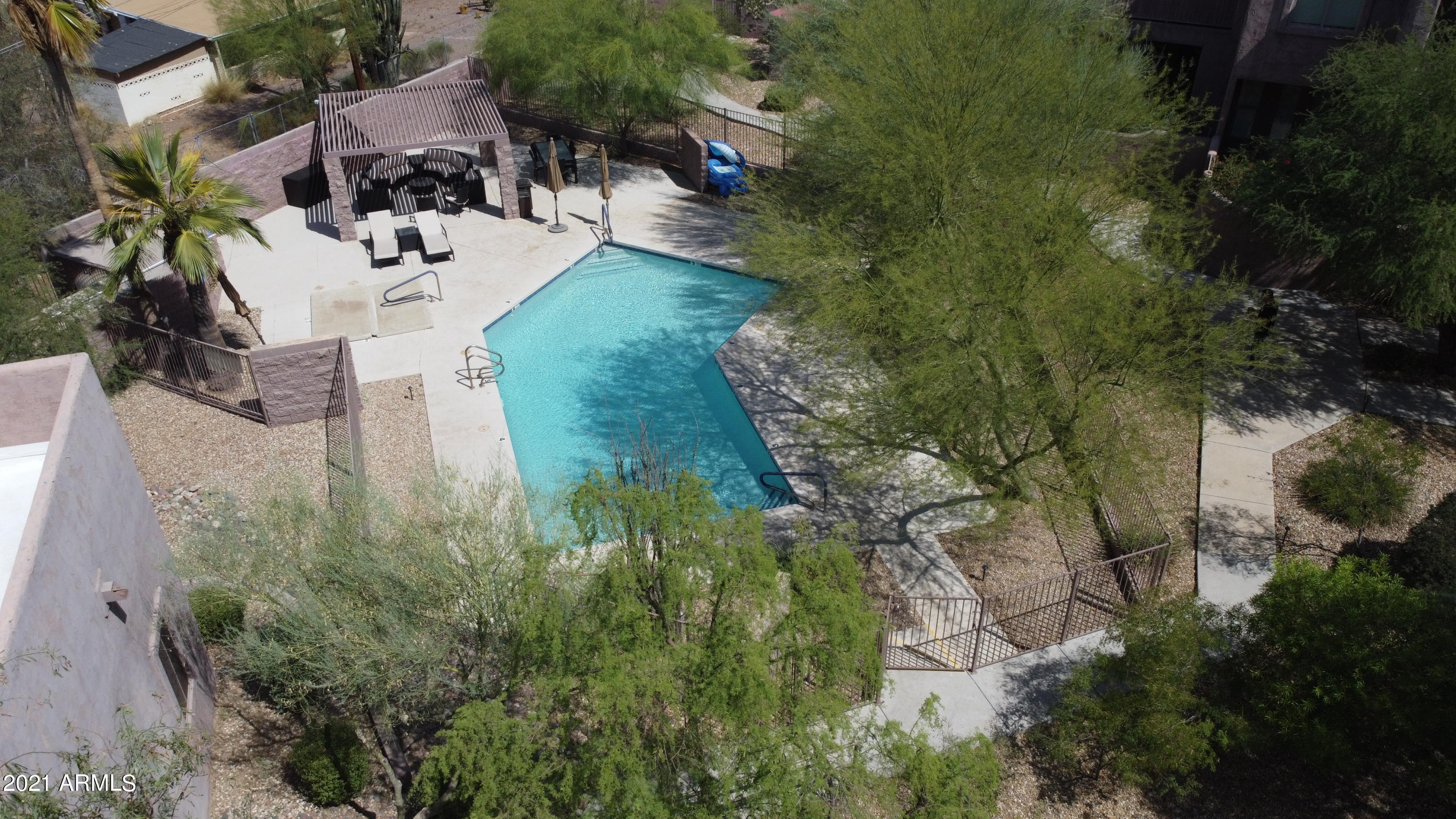 9726 North 3rd Drive Phoenix, AZ 85021 - Photo 26 of 35 Community Pool