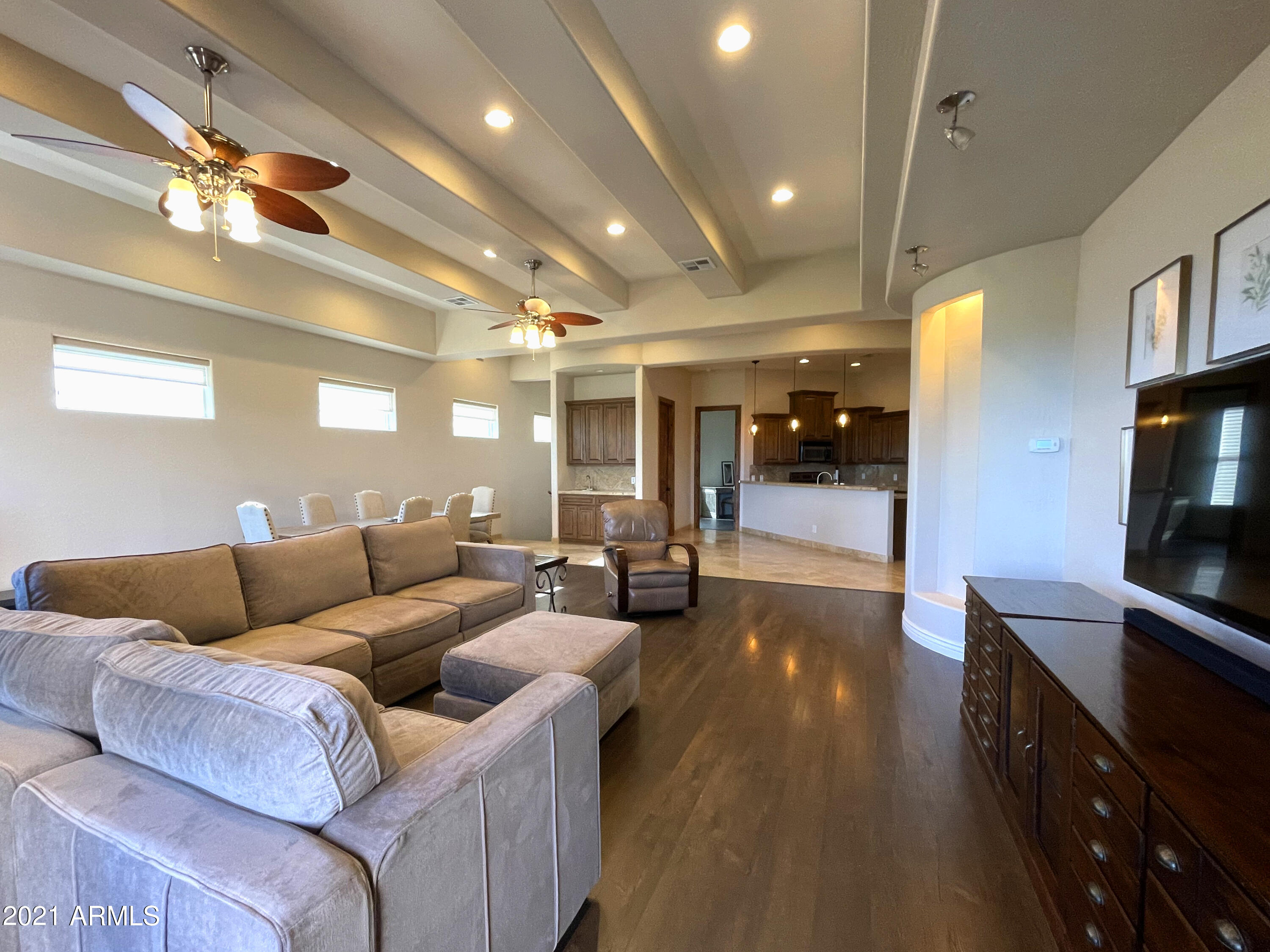 9726 North 3rd Drive Phoenix, AZ 85021 - Photo 4 of 35 Living Room View