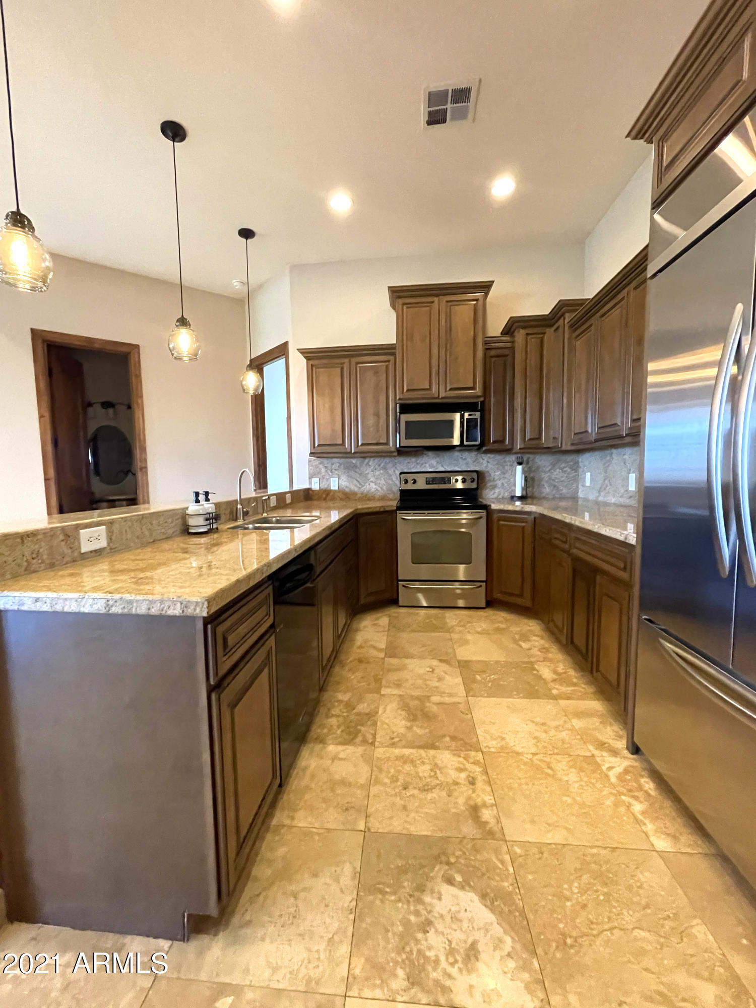 9726 North 3rd Drive Phoenix, AZ 85021 - Photo 8 of 35 Kitchen Island