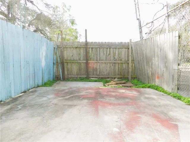 $1,400 | 2636 Palmyra Street, New Orleans, LA 70119