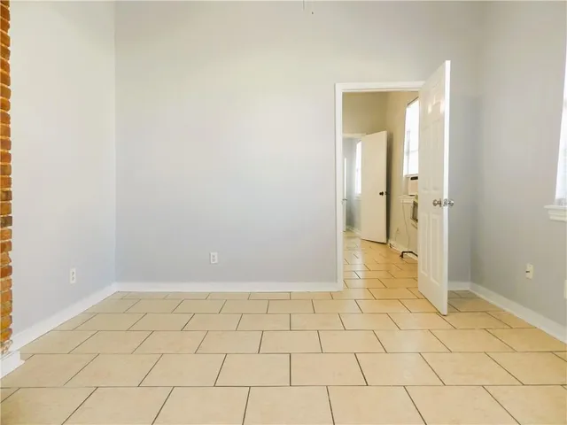 $1,400 | 2636 Palmyra Street, New Orleans, LA 70119