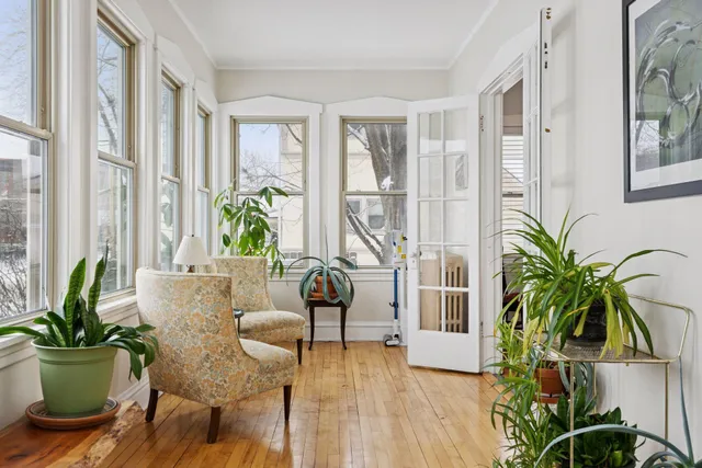 $575,000 | 2801 Oakland Avenue, Minneapolis, MN 55407