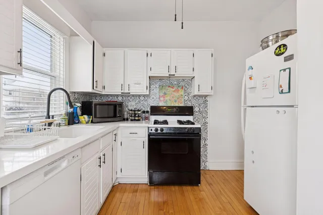 $575,000 | 2801 Oakland Avenue, Minneapolis, MN 55407