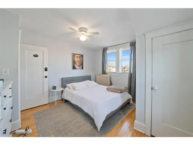 $575,000 | 2801 Oakland Avenue, Minneapolis, MN 55407