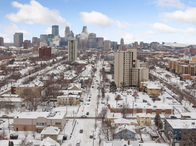 $575,000 | 2801 Oakland Avenue, Minneapolis, MN 55407