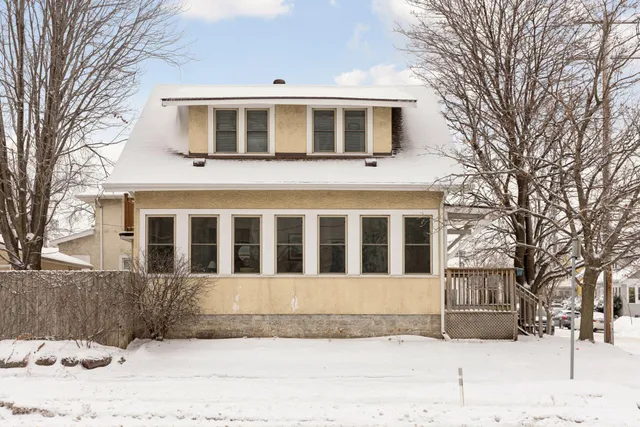 $575,000 | 2801 Oakland Avenue, Minneapolis, MN 55407