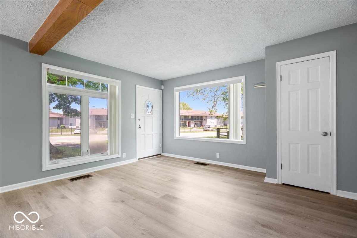 4809 Allisonville Road Indianapolis, IN 46205 - Photo 5 of 29 Gallery Image 5