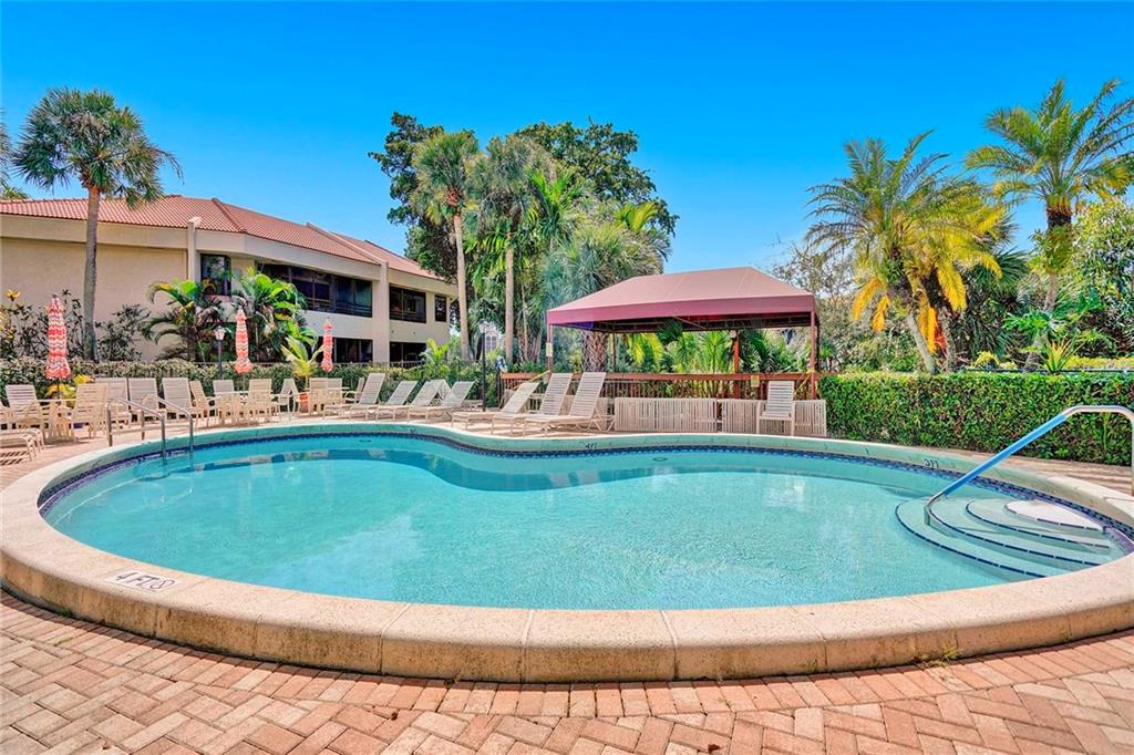 7484 La Paz Boulevard, Unit 101 Boca Raton, FL 33433 - Photo 4 of 46