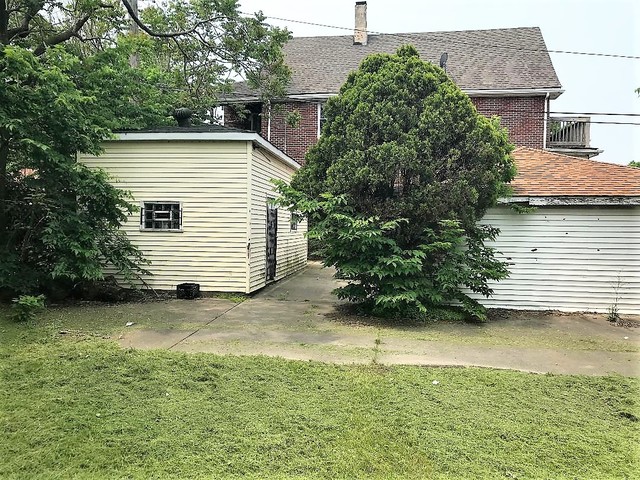 111 West 70th Street Chicago, IL 60621 - Photo 18 of 21