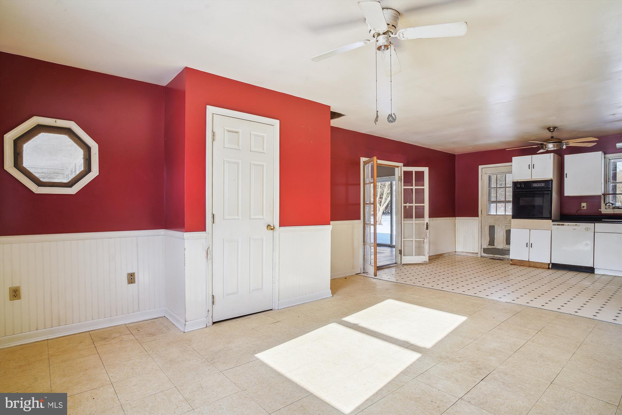 235 Bryce Road Queenstown, MD 21658 - Photo 14 of 22 Kitchen ready for a make over