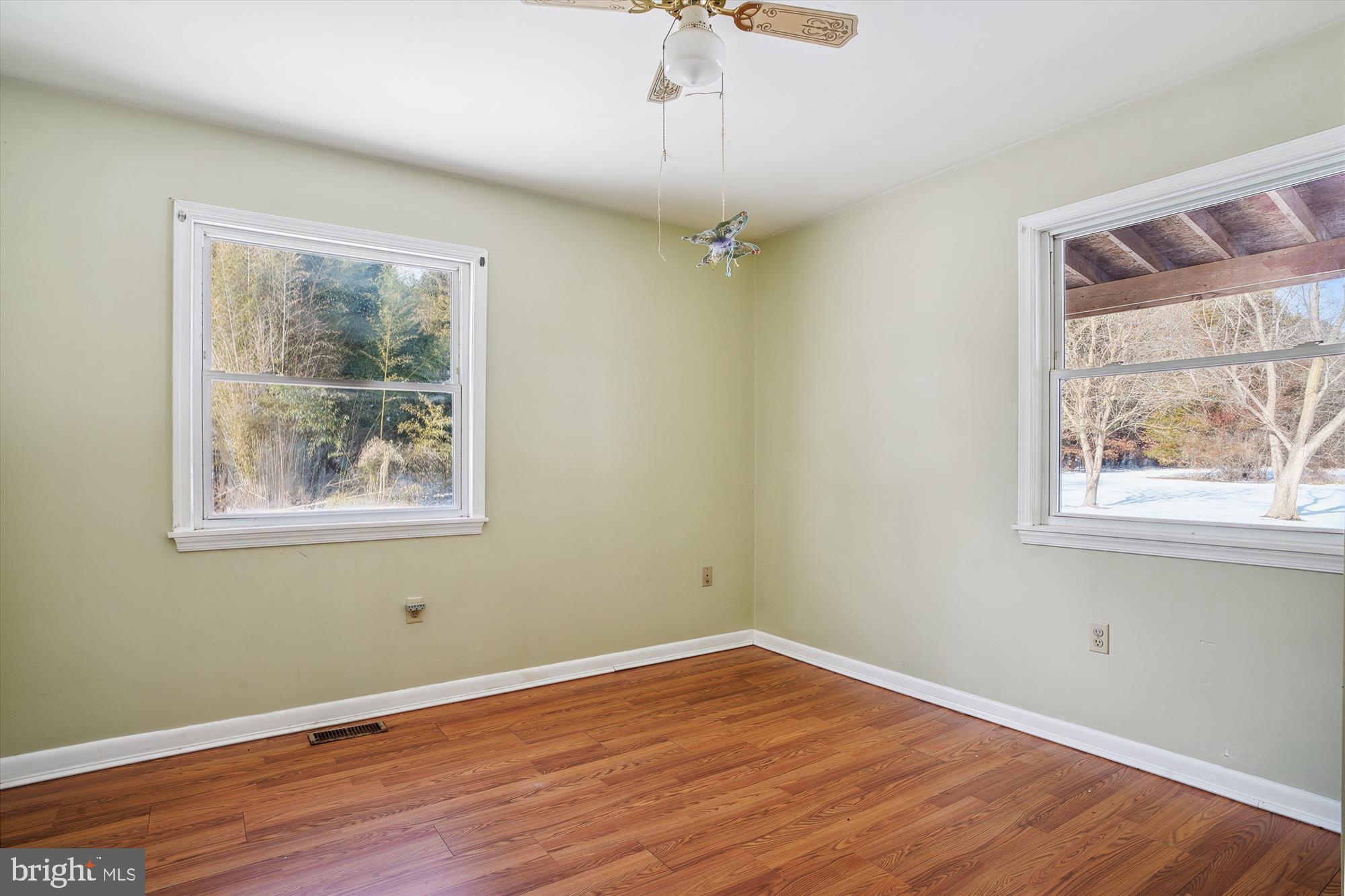235 Bryce Road Queenstown, MD 21658 - Photo 7 of 22 3rd bedroom